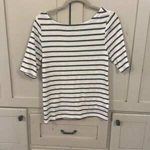 NWT Gap favorite tee, Navy/Cream stripe, size L, deeper scoop in BACK!